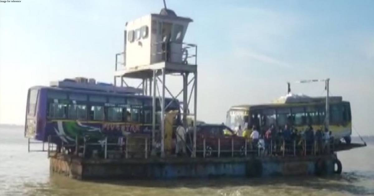 Floating bridge vessel with 100 people onboard gets stuck in Odisha's Chilika lake